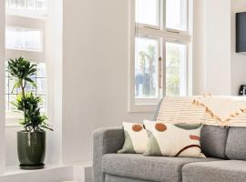 Fresh 1BR Apt Middle of CBD, hotel in Gisborne