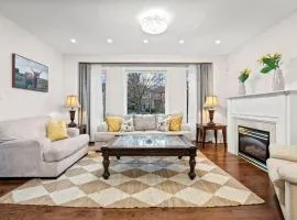 Modern Elegance, Dual Fireplaces & Outdoor BBQ