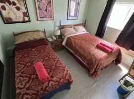 Cozy Nook in Fraser Valley Getaway With Breakfast