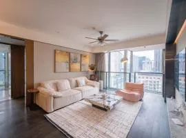 ZHome-Luxury Three-bedroom Suite-Near the Bund