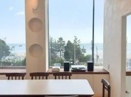 Songjeong Gonggamgonggan Pool Villa