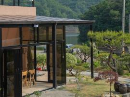 Cheonan Stay Daejeong Lake, Hotel in Cheonan
