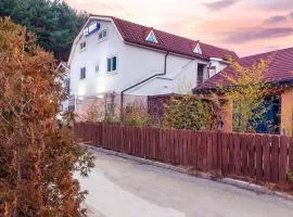 Gangneung Booyeon Pension