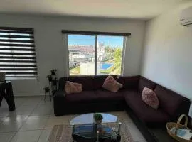 Apartment 5 minutes from the aquarium with pools and barbecue