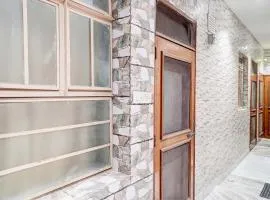 Hotel O PYRENEES HOME STAY Fatehadbad metro station