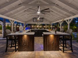 Clearwater Beach में, होटल Coconut Grove Resort Oasis