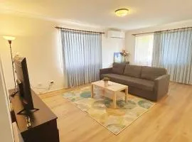 Entire house plus granny easy access to Gold Coast