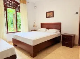 Calm Villa Kandy
