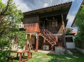 Nearthepark Villa boutique house