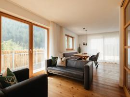 Penthouse Zirm, hotel v destinaci Selva dei Molini