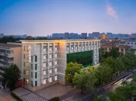 Atour Hotel Jinan Daming Lake Quancheng Road