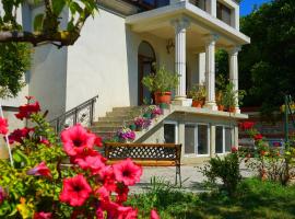 Зоя от 1903, hotel com banheiras de hidromassagem em Kavarna