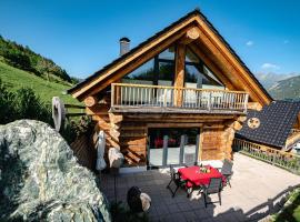 Tyroladis Family Chalet Frommes、ラディスのホテル