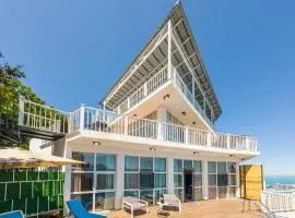 GOLDEN SUNSET BATUMI, VILLA WITH PANORAMIC VIEW AND INFINITI POOLs