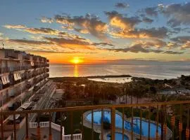 Alicante Beach Suites