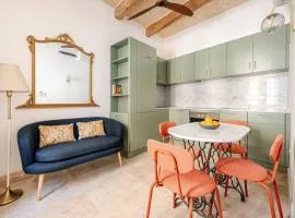 Sumptuous townhouse with roof terrace AGAL1-1
