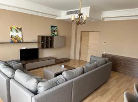 Heydar Aliyev 205, Building 9-40, ξενοδοχείο στο Μπακού