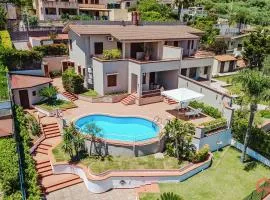 Delizioso Appartamento in villa & Piscina Privata