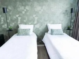 Trendy Room w Free Parking & Private Bathroom