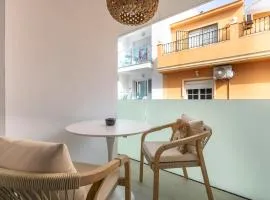 Pass the Keys Stylish La Cala apartment Stroll to the beach