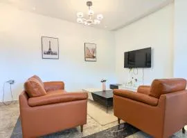 Chic studio with parking and rooftop