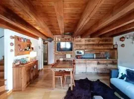 PETIT CHALET ANNA - Rifugio in mezzo alle montagne