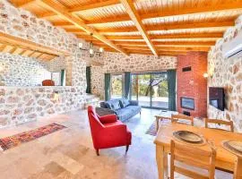 Amazing 1BR Stone Villa with Pool & Terrace