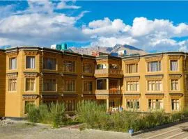 Hotel Grand Nubra