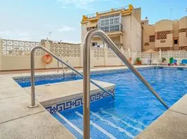Gorgeous Apartment In Fuengirola