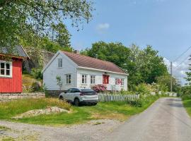 4 Bedroom Pet Friendly Home In Farsund, Hotel in Farsund