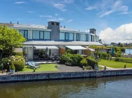 3 Bedroom Cozy Home In Lemmer