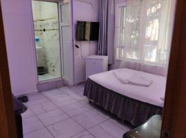 Atlas Pansıyon, Hostel in Antalya