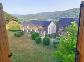Gîte du Gua des Brasses au bord du lac de la Raviège