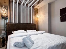 Airport SkyLuxe Luxury Residence, hotel in Someşeni