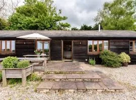 Beautiful Box Hill Lodge