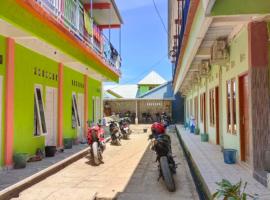 Penginapan Herlandy, posada u hostería en Komodo Labuan Bajo Airport