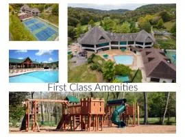 The Lodge on the Creek - Branson West Cabin with Beautiful Views