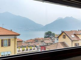 ROMANTIC COMO HIDEAWAY with private parking and AirCon, Hotel in Acquaseria