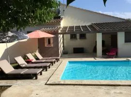 House with pool, Mouries Alpilles Provence 6 persons
