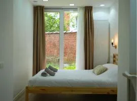 Duplex familiale 3 chambres, 3 salles de bains & jardin à Bruxelles by CYGO Gestion