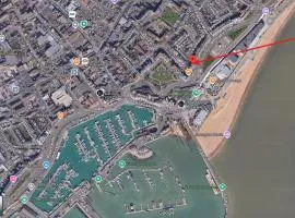 Seafront Regency Townhouse - Balcony Sea Views