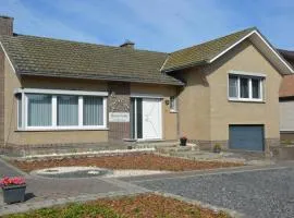 Charming Belgian Getaway, vakantiewoning in Oudsbergen - 3 Bedrooms Garden