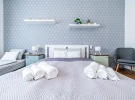 Park Central Apartman by Mital
