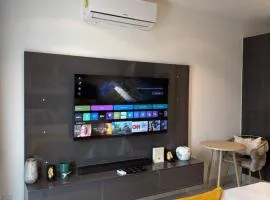 Kwart luxury Studio at Airport Residential