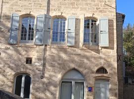 Studio accolade, Hotel in Pézenas