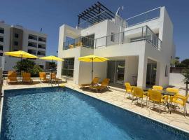 Villa Mulberry Retreat 0,5Km From Everything, hotel i Coral Bay