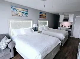 Oceanview 2 Studios adjoining w/pool, kitchenettes