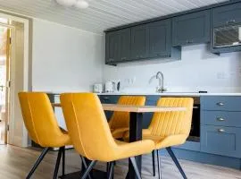 Newly Refurbished Self-Catering Lodge Sleeping 3