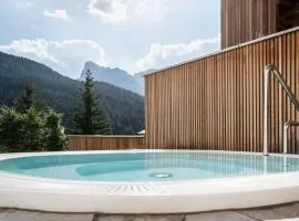 Hotel La Fradora - Dolomites Hotel