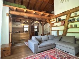 Bon Chalet Tirano Apartment, βίλα σε Tirano